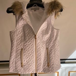 Marc New York, Andrew Marc white vest w fur hood